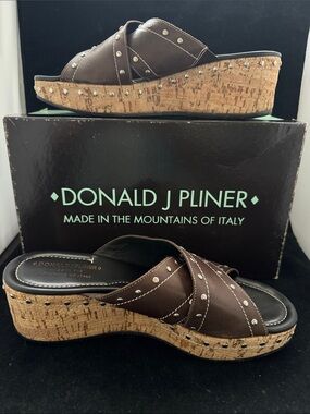 DONALD J. PLINER “Syra” Brown Leather Studded Cork Wedge Sandals - Size 9M